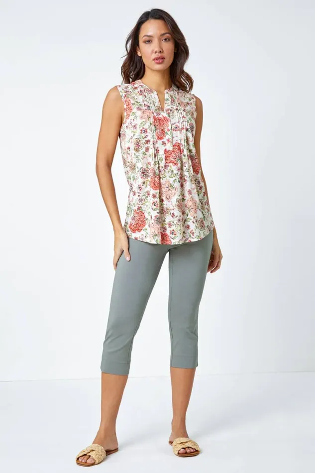 Women Red Floral Pintuck Detail Stretch Top Roman Tops