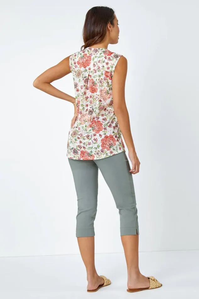 Women Red Floral Pintuck Detail Stretch Top Roman Tops