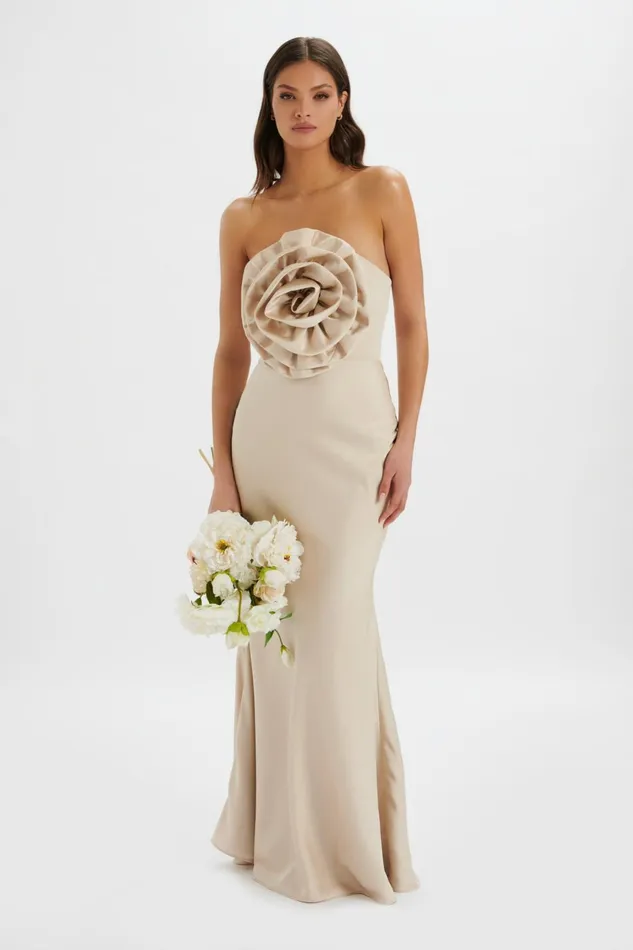 Women Strapless and Bandeau Dresses Lavish Alice DALIA 3D Flower Bandeau Maxi Dress In Champagne Champagne Women Strapless and Bandeau Dresses Lavish Alice DALIA 3D Flower Bandeau Maxi Dress In Champagne Champagne