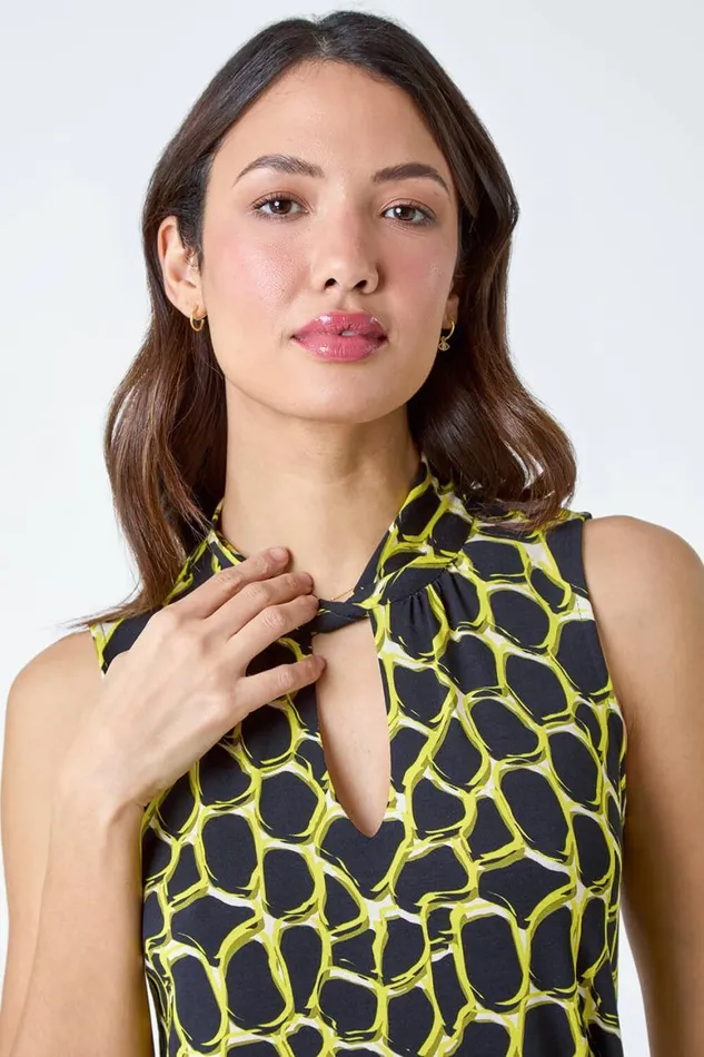 Women Yellow Spot Print Twist Neck Top Roman Tops