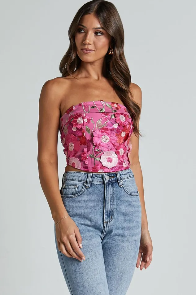 Wren Top 8211 Strapless Garden Flowers Corset Top In Magenta Women Showpo Tops