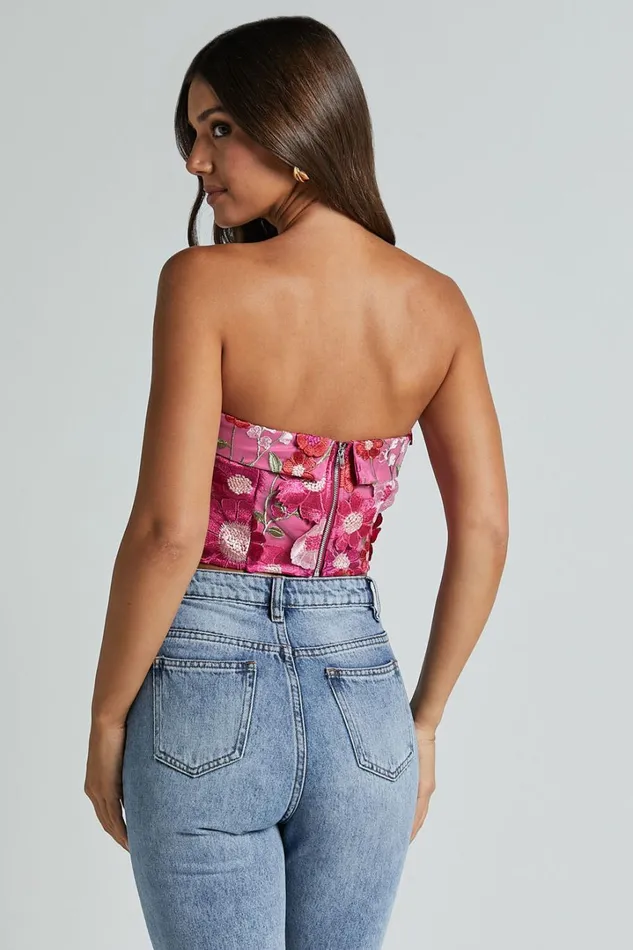 Wren Top 8211 Strapless Garden Flowers Corset Top In Magenta Women Showpo Tops