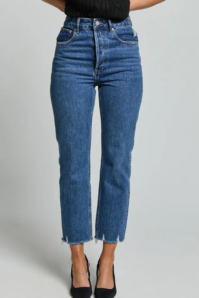 Zelrio Jeans 8211 High Waisted Recycled Cotton Cropped Denim Jeans In Dark Blue Wash Women Showpo Jeans